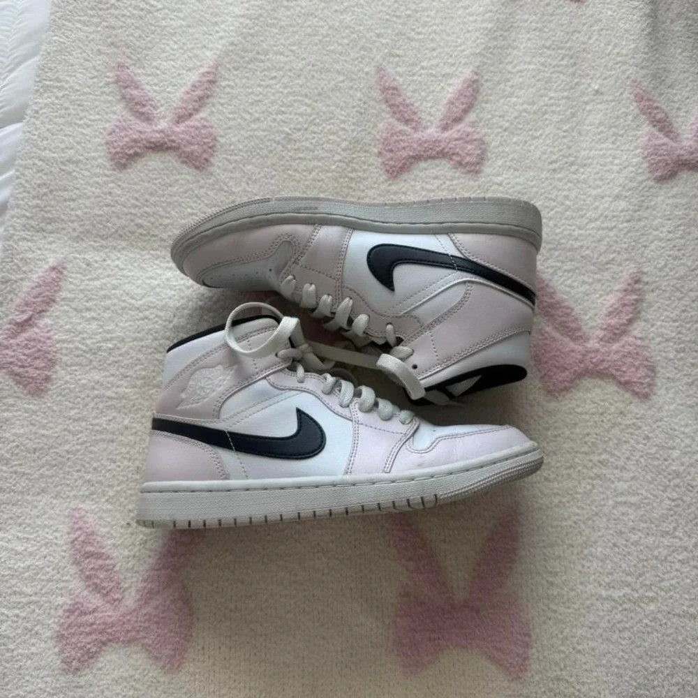 Pink and Black Nike‎ Jordan Mids